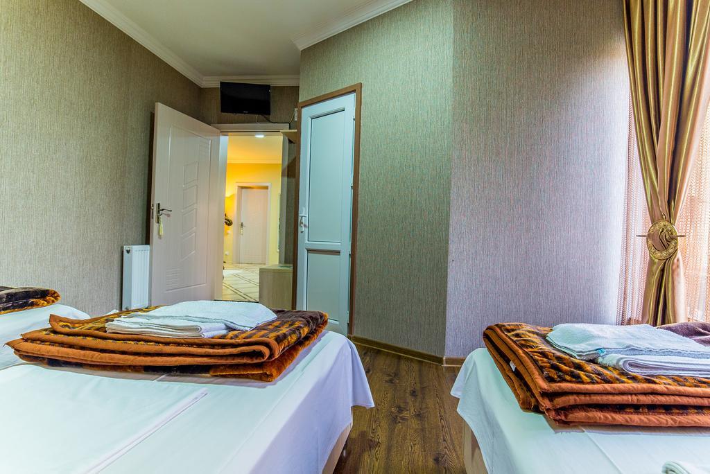 Hotel Guglux &Wine Cellar Telavi Eksteriør bilde
